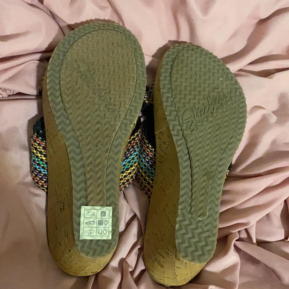 Sandal - Picture 2 of 3